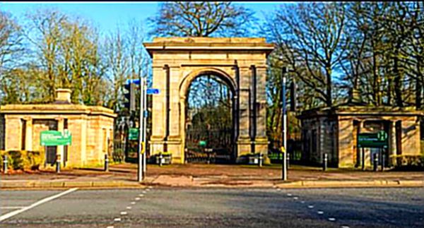 PLantation Gates